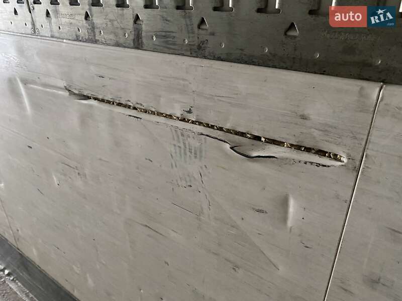 Рефрижератор напівпричіп Krone SD 2012 в Києві