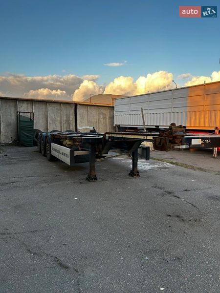 Контейнеровоз Krone SD 2018 в Одессе