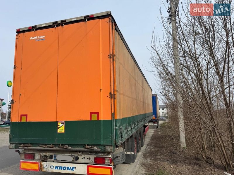 Тентований борт (штора) - напівпричіп Krone SD 2007 в Львові