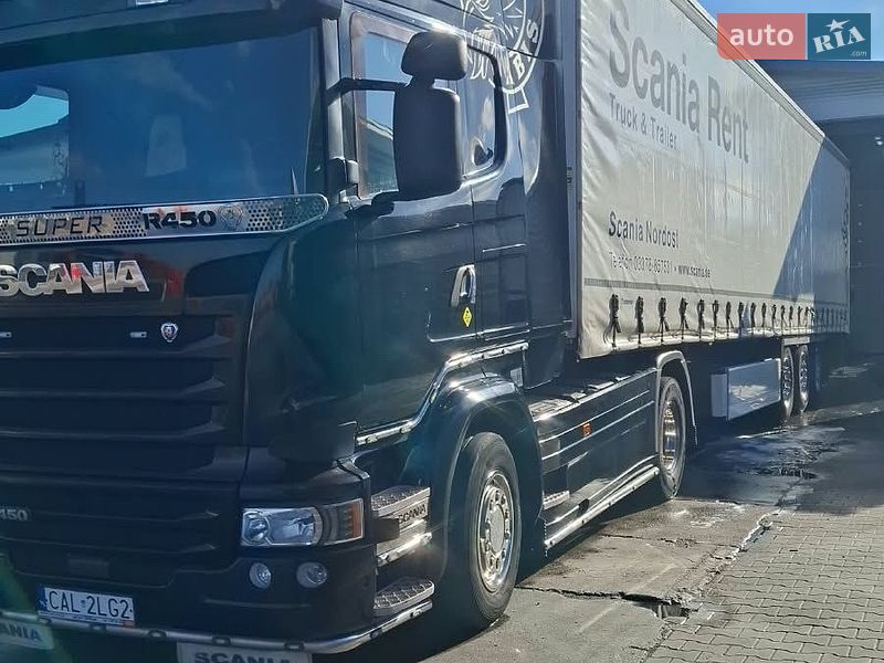 Тентований борт (штора) - напівпричіп Krone SD 2019 в Харкові