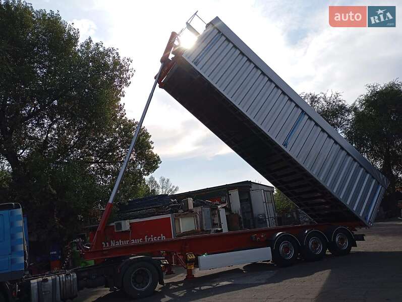 Контейнеровоз напівпричіп Krone SDK 2024 в Запоріжжі