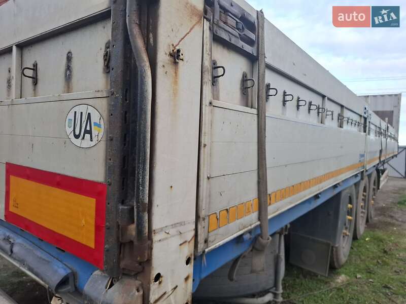 Бортовий напівпричіп Krone SDP 24 2001 в Вишневому