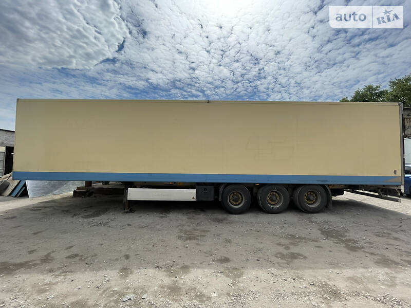 Рефрижератор Krone SDP 27 2006 в Днепре