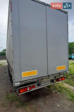 Тентованный борт (штора) - полуприцеп Krone SDP 27 2002 в 