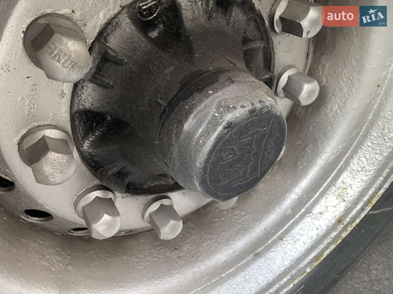 Тентованный борт (штора) - полуприцеп Krone SDP 27 2007 в Березному