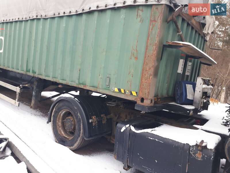 Контейнеровоз Krone SDP 27 2000 в Катеринополе