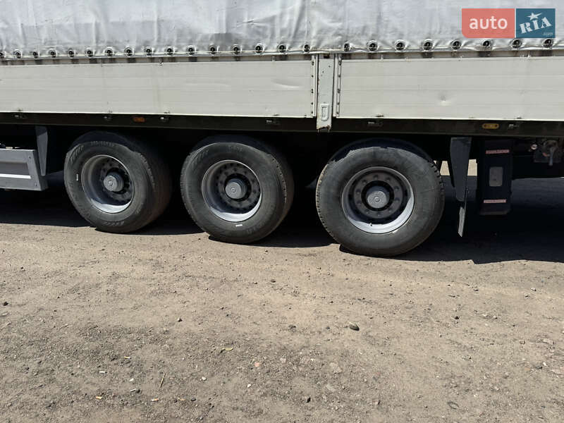 Тентованный борт (штора) - полуприцеп Krone SDP 27 2001 в Мене