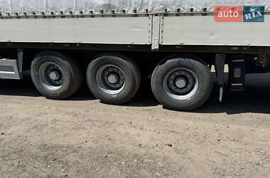 Тентованный борт (штора) - полуприцеп Krone SDP 27 2001 в 