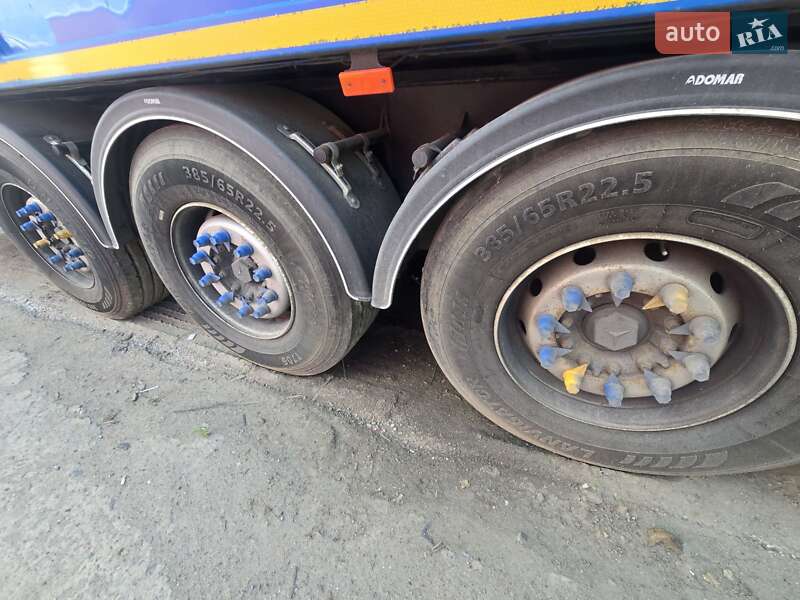 Самоскид напівпричіп Krone SDP 27 2005 в Черкасах