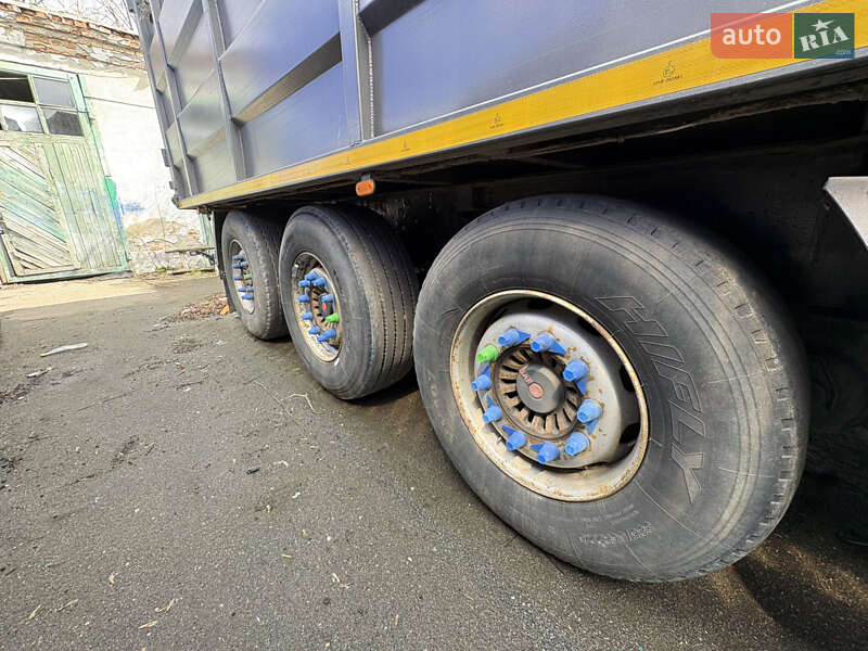 Зерновоз - полуприцеп Krone SDP 27 2006 в Староконстантинове