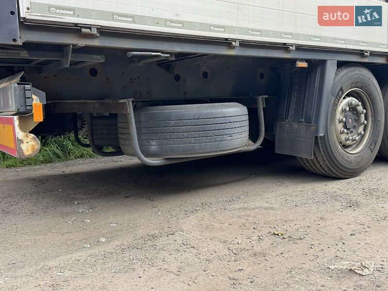 Тентованный борт (штора) - полуприцеп Krone SDP 27 2012 в Ровно фото 7 Тентованный борт (штора) - полуприцеп Krone SDP 27 2012 в Ровно