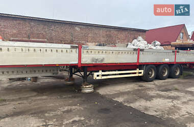 Бортовий напівпричіп Krone SDP 27 2003 в Сарнах