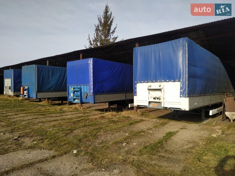 Бортовий напівпричіп Krone SDP 27 2007 в Рава-Руській