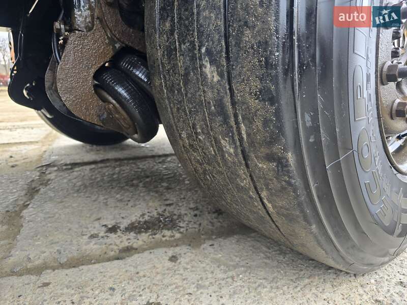 Тентованный борт (штора) - полуприцеп Krone SDP 2016 в Одессе