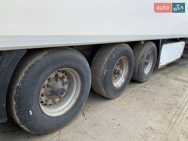 Рефрижератор полуприцеп Krone SDR 27 2006 в Львове