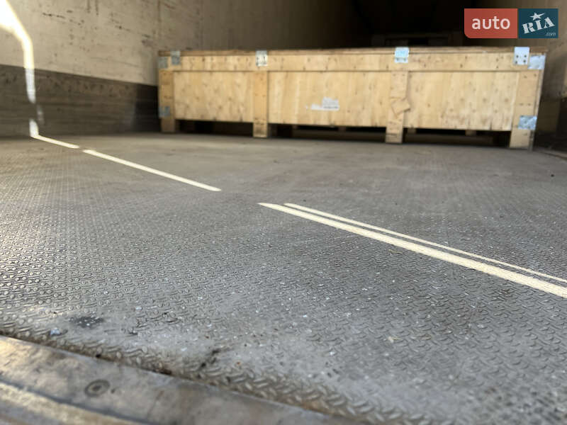 Рефрижератор полуприцеп Krone SDR 27 2004 в Львове фото 5 Рефрижератор полуприцеп Krone SDR 27 2004 в Львове