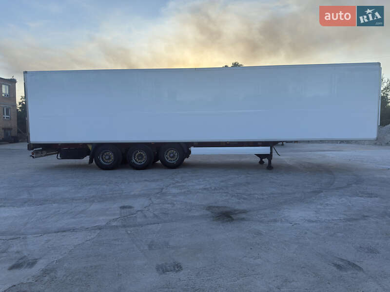 Рефрижератор полуприцеп Krone SDR 27 2005 в Днепре фото 2 Рефрижератор полуприцеп Krone SDR 27 2005 в Днепре