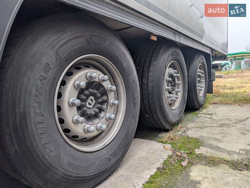 Рефрижератор напівпричіп Krone SDR 2017 в Львові фото 19 Рефрижератор напівпричіп Krone SDR 2017 в Львові