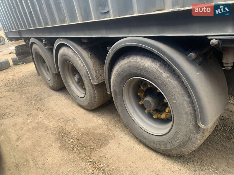 Контейнеровоз Krone SN 2008 в Одесі