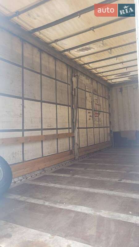 Тентованный борт (штора) - полуприцеп Krone ZZ 2010 в Черкассах фото 5 Тентованный борт (штора) - полуприцеп Krone ZZ 2010 в Черкассах