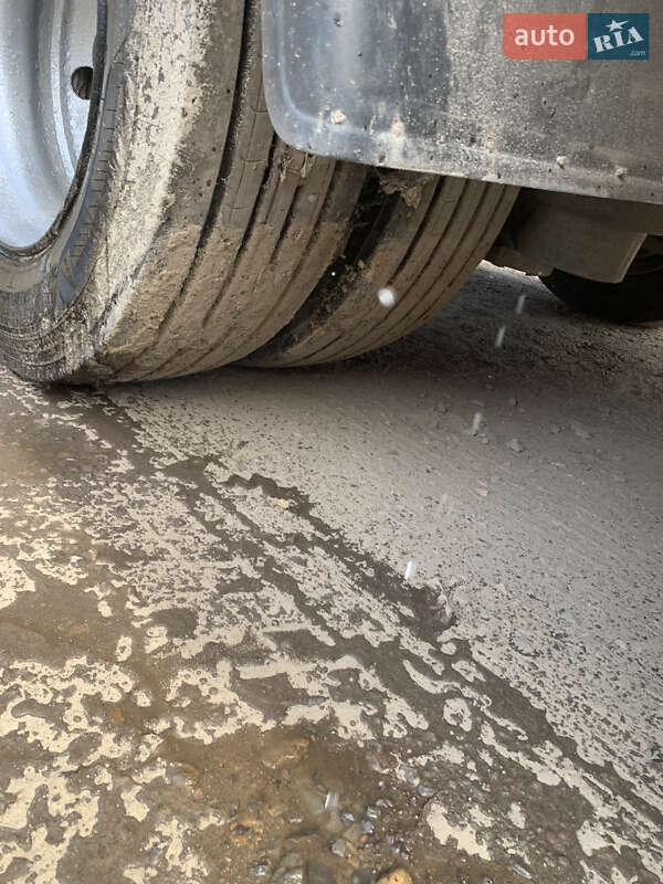 Тентованный борт (штора) - прицеп Krone ZZF 2005 в Львове