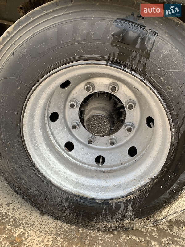 Тентованный борт (штора) - прицеп Krone ZZF 2005 в Львове