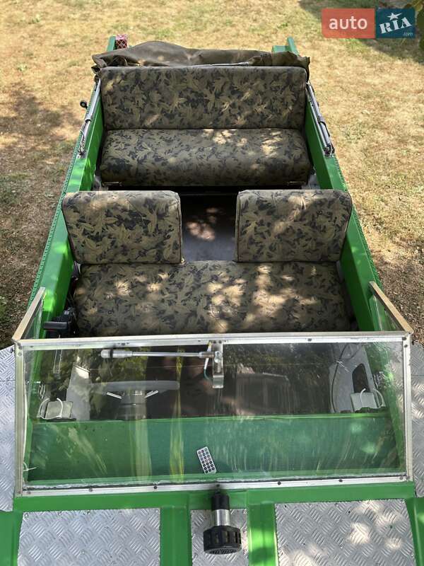 Катер Крым 1 1978 в Киеве