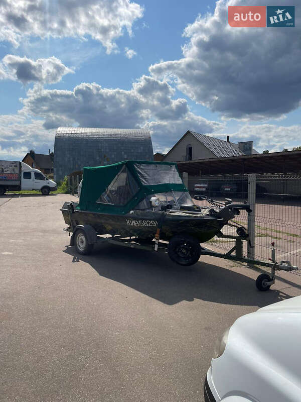 Лодка Крым 1 1979 в Киеве фото 12 Лодка Крым 1 1979 в Киеве