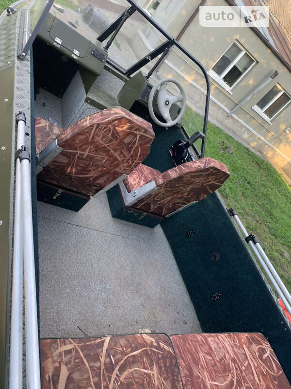 Катер Крым Крым 2007 в Броварах