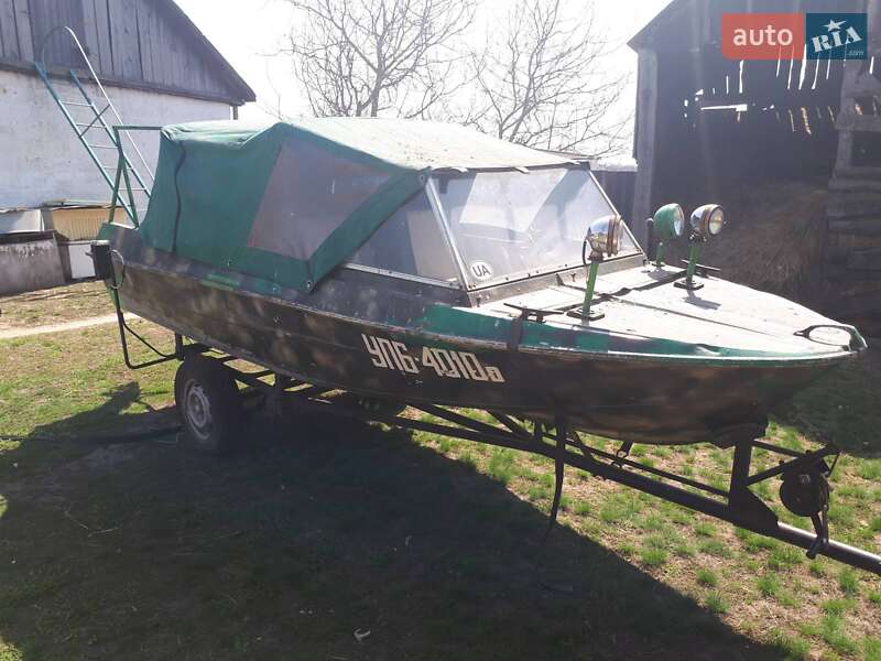 Катер Крим Крым 1972 в Кобеляках