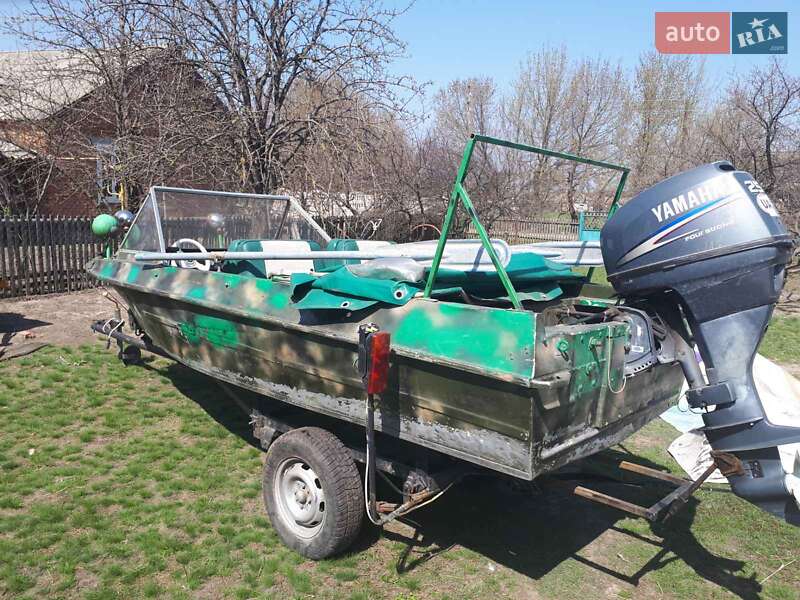 Катер Крим Крым 1972 в Кобеляках