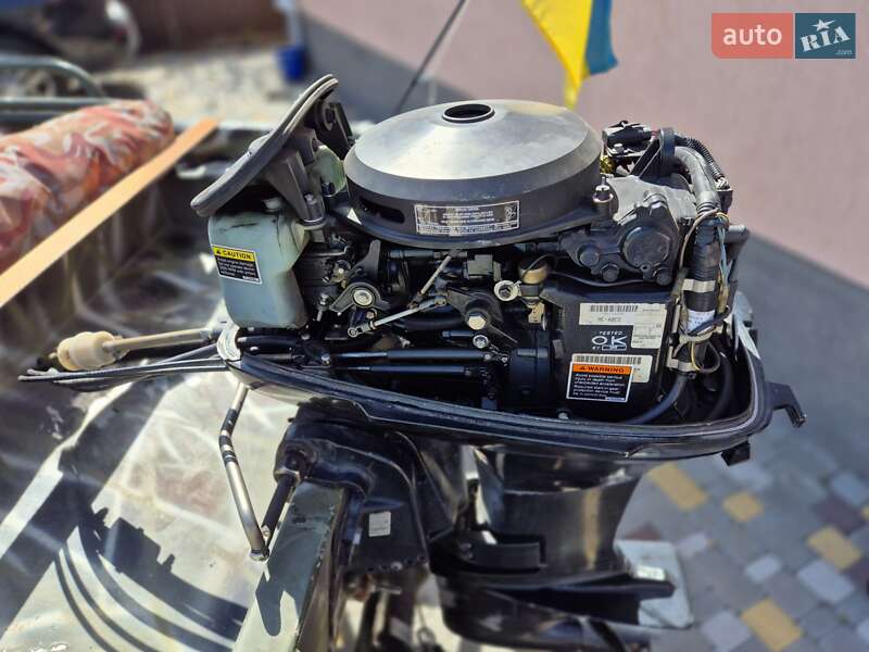 Лодка Крым Крым 1980 в Киеве