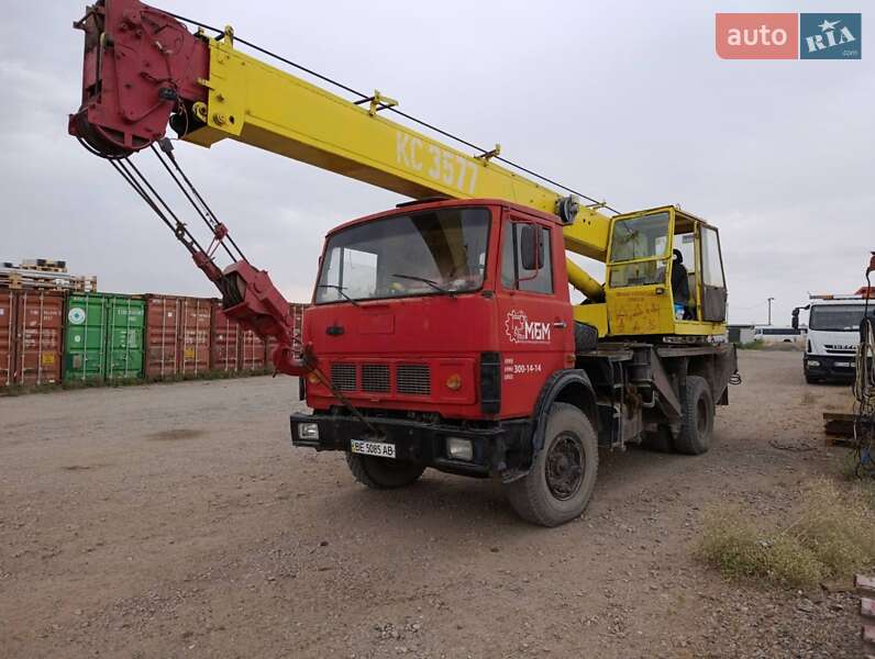 Автокран КС 3577 1987 в 