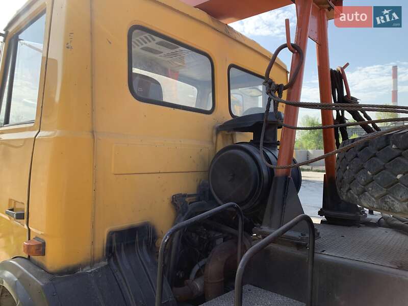 Автокран КТА 16 2005 в Киеве