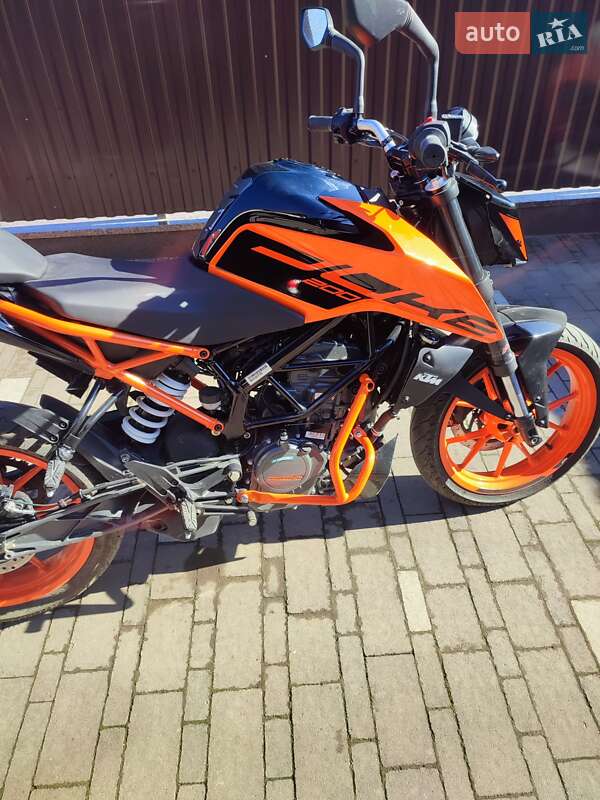 Мотоцикл Спорт-туризм KTM 200 Duke 2020 в Ужгороде