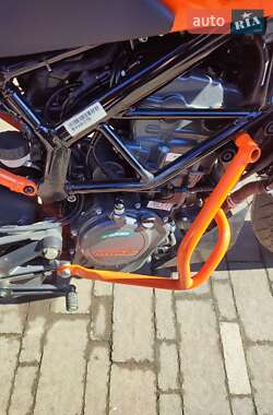 Мотоцикл Спорт-туризм KTM 200 Duke 2020 в Ужгороде