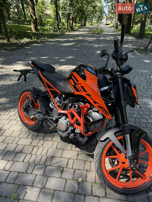 Мотоцикл Без обтекателей (Naked bike) KTM 200 2020 в Кельменцах фото 3 Мотоцикл Без обтекателей (Naked bike) KTM 200 2020 в Кельменцах