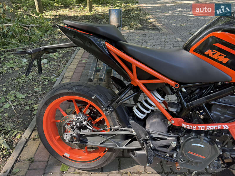 Мотоцикл Без обтекателей (Naked bike) KTM 200 2020 в Кельменцах фото 20 Мотоцикл Без обтекателей (Naked bike) KTM 200 2020 в Кельменцах