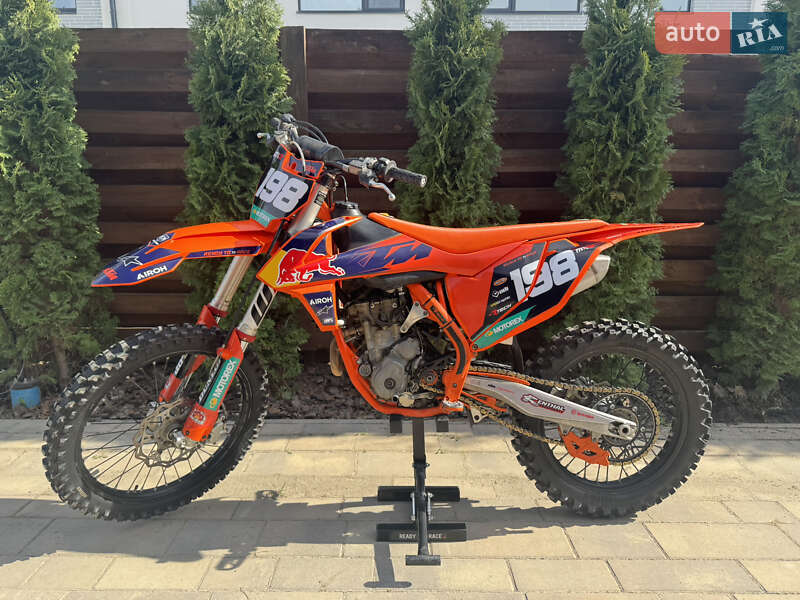 Мотоцикл Кросс KTM 250 SX-F 2018 в 