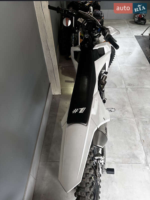Мотоцикл Кросс KTM 250 SX-F 2018 в Тячеве фото 5 Мотоцикл Кросс KTM 250 SX-F 2018 в Тячеве