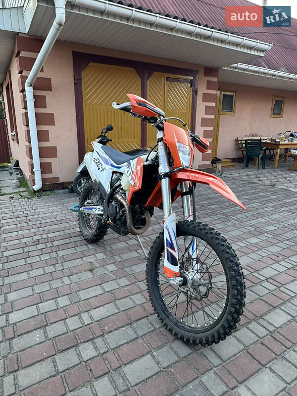 Мотоцикл Внедорожный (Enduro) KTM 350 EXC-F 2022 в Рокитном