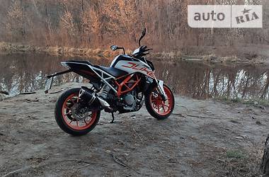 Мотоцикл Без обтекателей (Naked bike) KTM 390 Duke 2017 в Полтаве Мотоцикл Без обтекателей (Naked bike) KTM 390 Duke 2017 в Полтаве