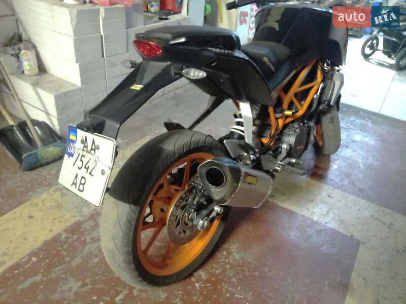 Вантажні моторолери, мотоцикли, скутери, мопеди KTM 390 Duke 2015 в Києві