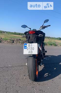 Мотоцикл Спорт-туризм KTM 390 Duke 2014 в Полтаве
