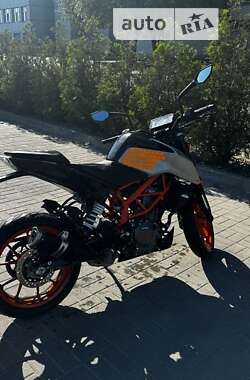 Мотоцикл Без обтекателей (Naked bike) KTM 390 Duke 2021 в Днепре