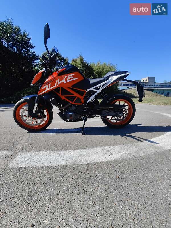 Мотоцикл Без обтекателей (Naked bike) KTM 390 Duke 2020 в Конотопе