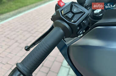Мотоцикл Без обтекателей (Naked bike) KTM 390 Duke 2024 в 