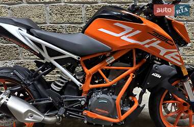 Мотоцикл Без обтекателей (Naked bike) KTM 390 Duke 2019 в 