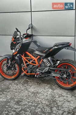 Мотоцикл Без обтекателей (Naked bike) KTM 390 Duke 2014 в Киеве