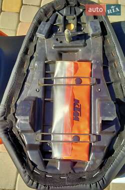 Мотоцикл Без обтекателей (Naked bike) KTM 390 Duke 2020 в 